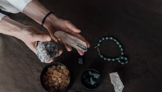 Why are healing crystal bracelets trending among wellness enthusiasts?